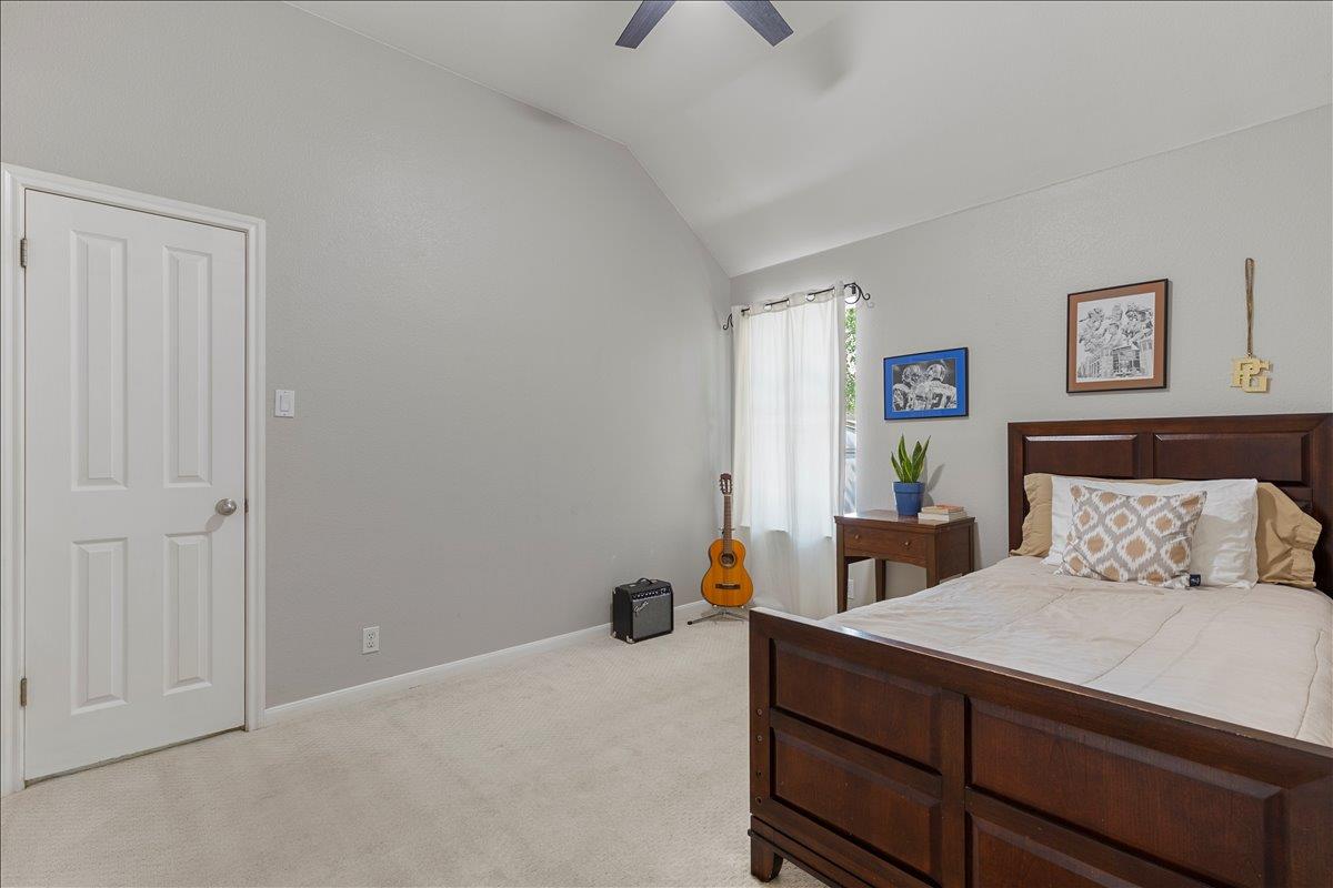 9012 Meacham Way Austin TX 78749