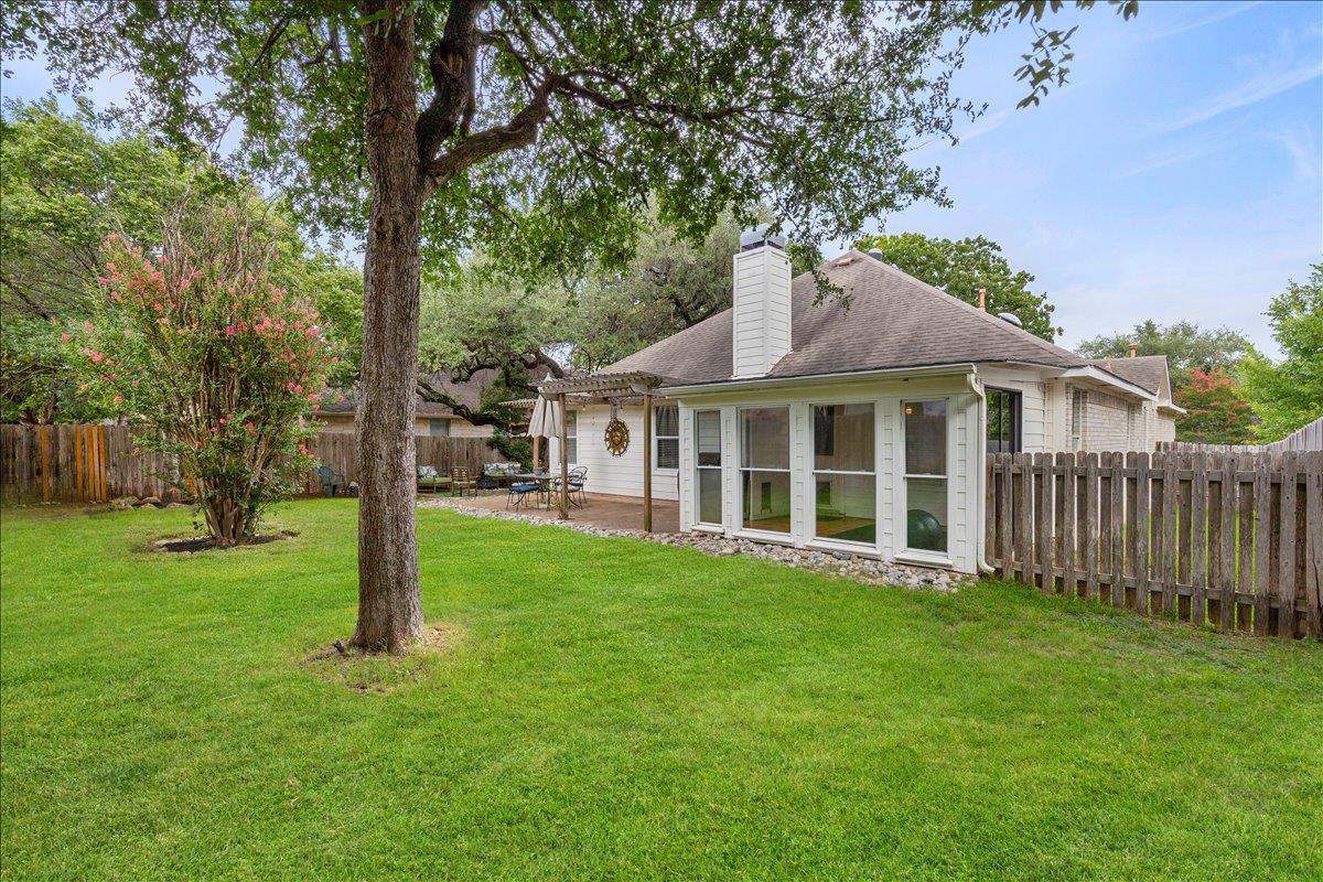 9012 Meacham Way Austin TX 78749