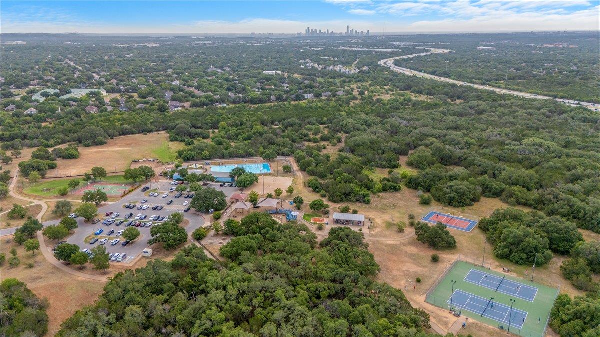 9012 Meacham Way Austin TX 78749