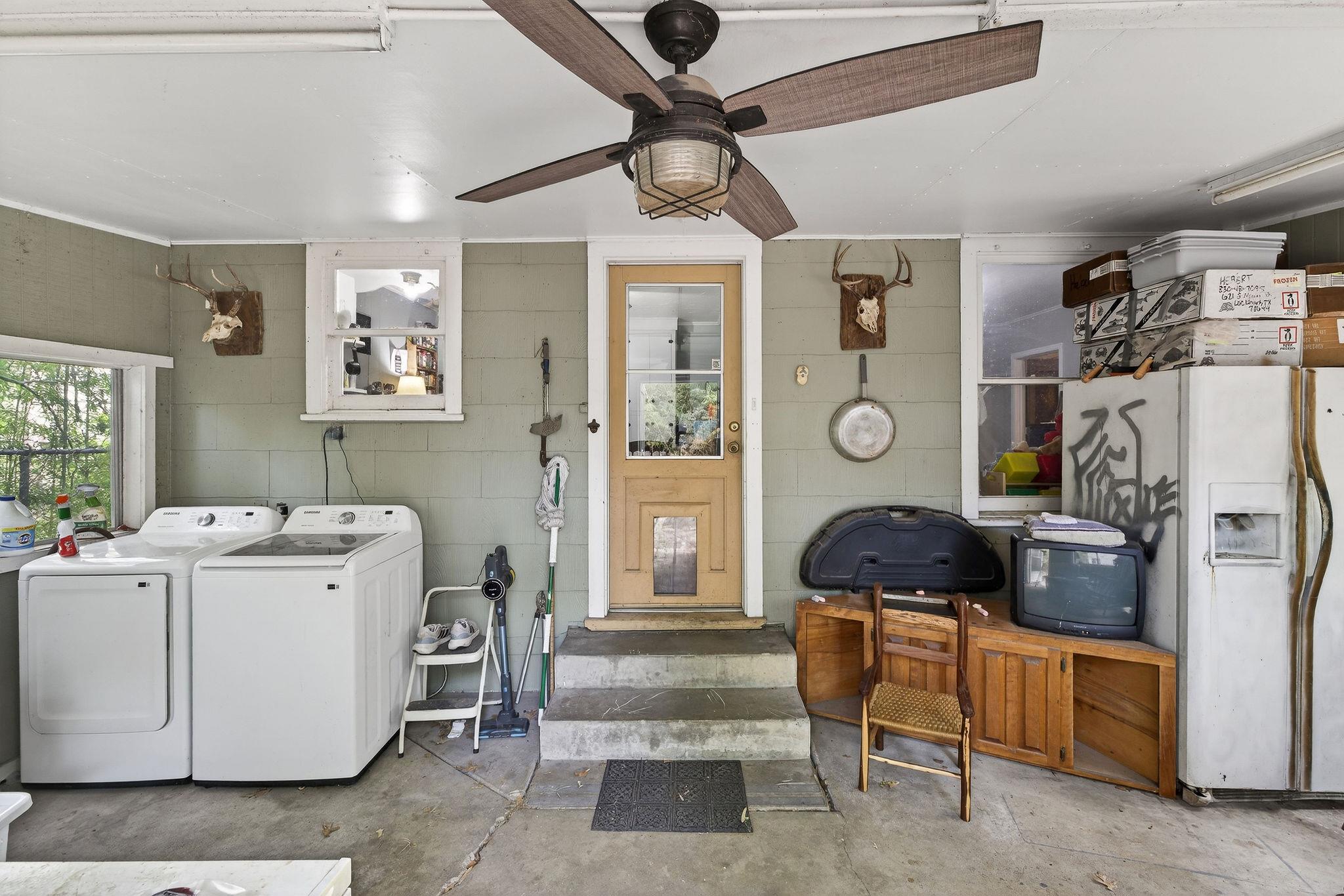 621 S Main Street Lockhart TX 78644