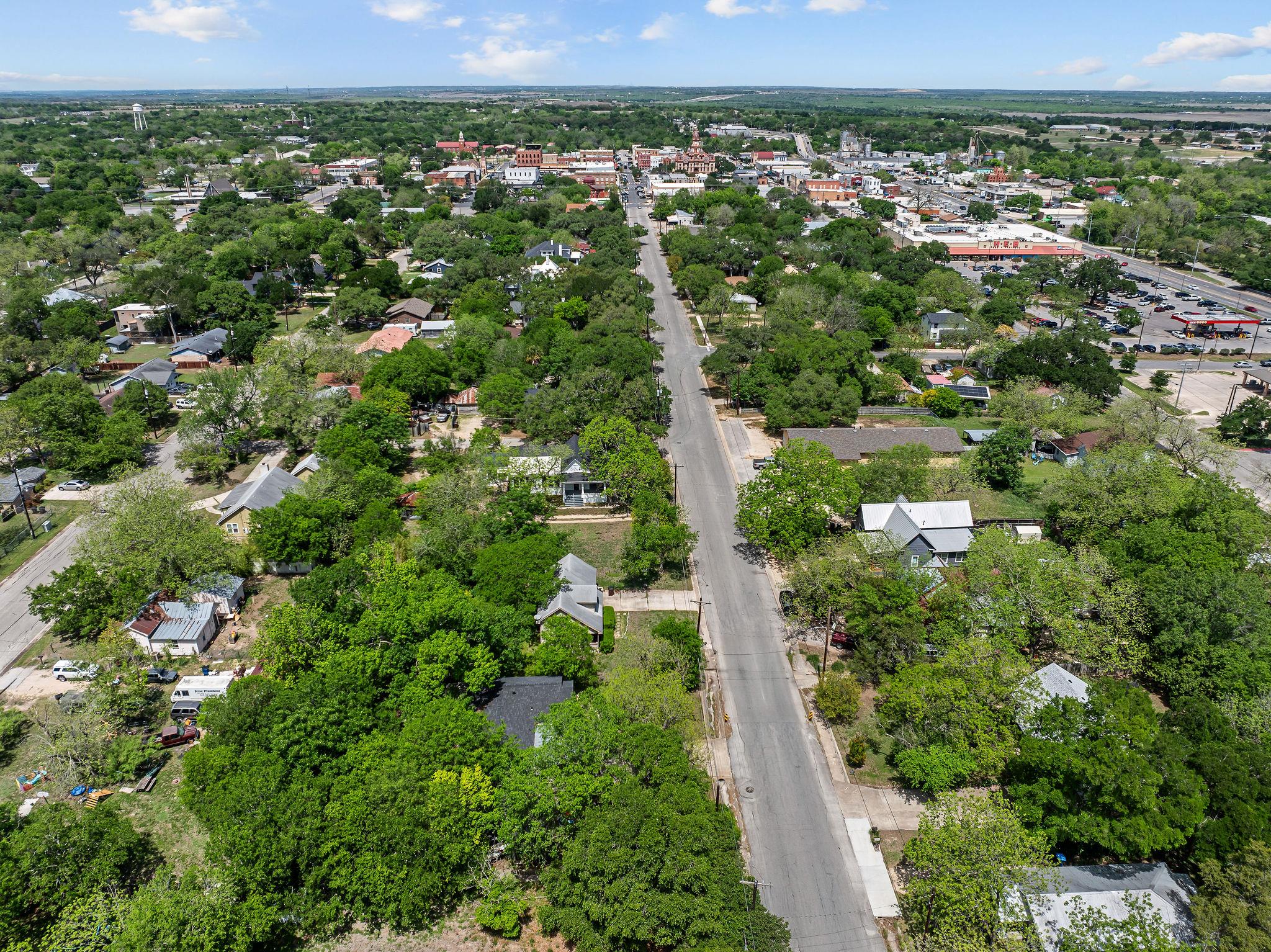 621 S Main Street Lockhart TX 78644