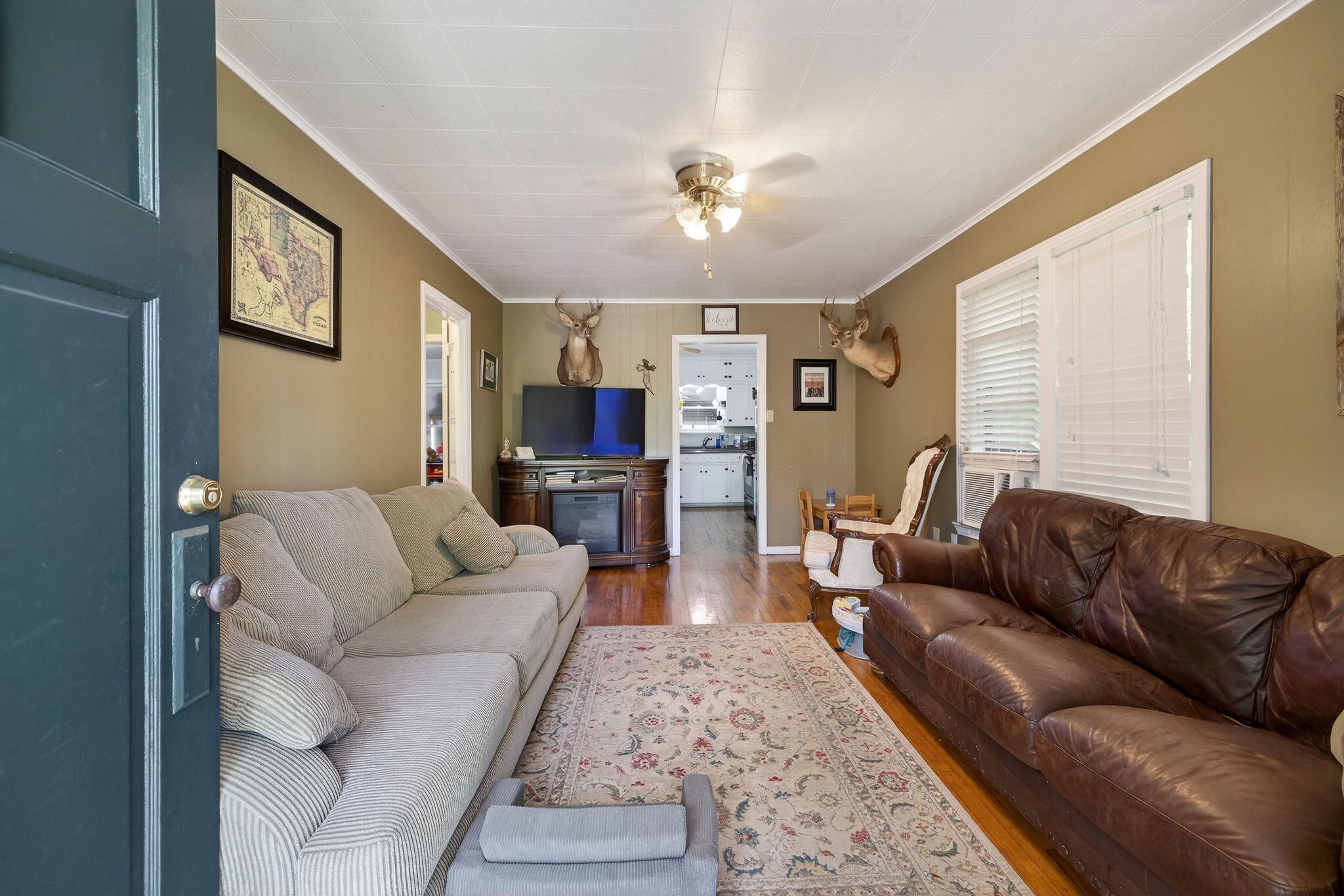 621 S Main Street Lockhart TX 78644