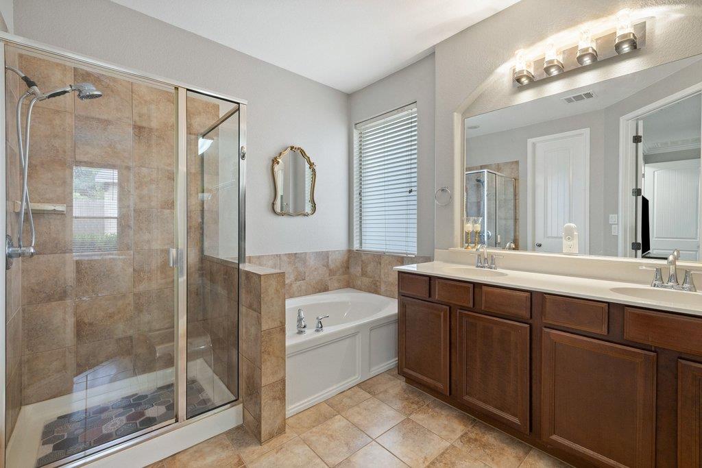 10800 Desert Willow Loop Austin TX 78748