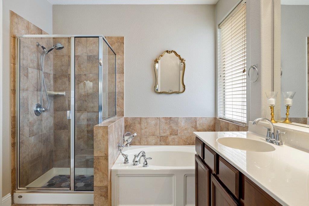 10800 Desert Willow Loop Austin TX 78748