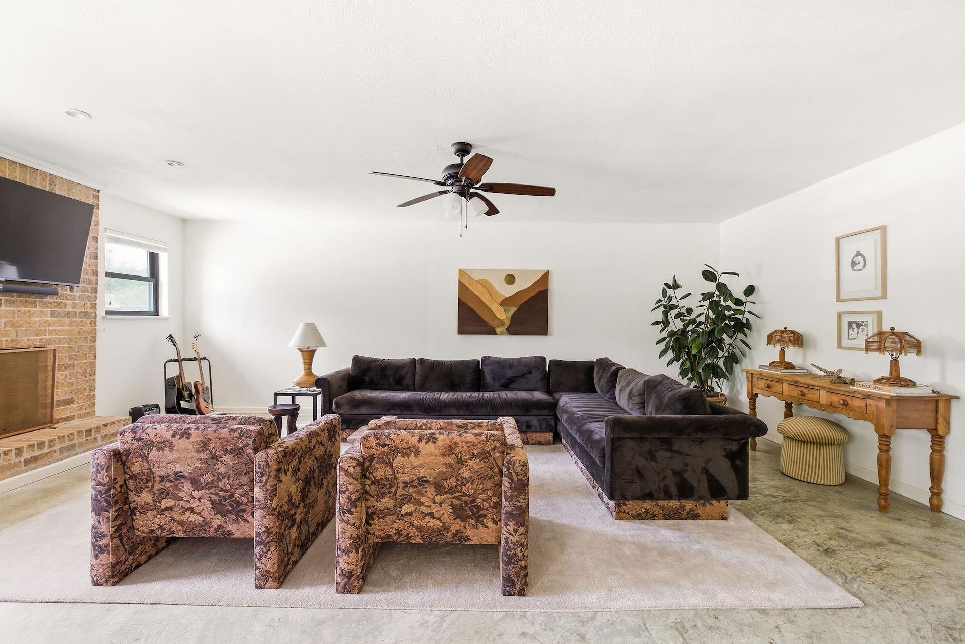 500 S Rio Grande Street Lockhart TX 78644