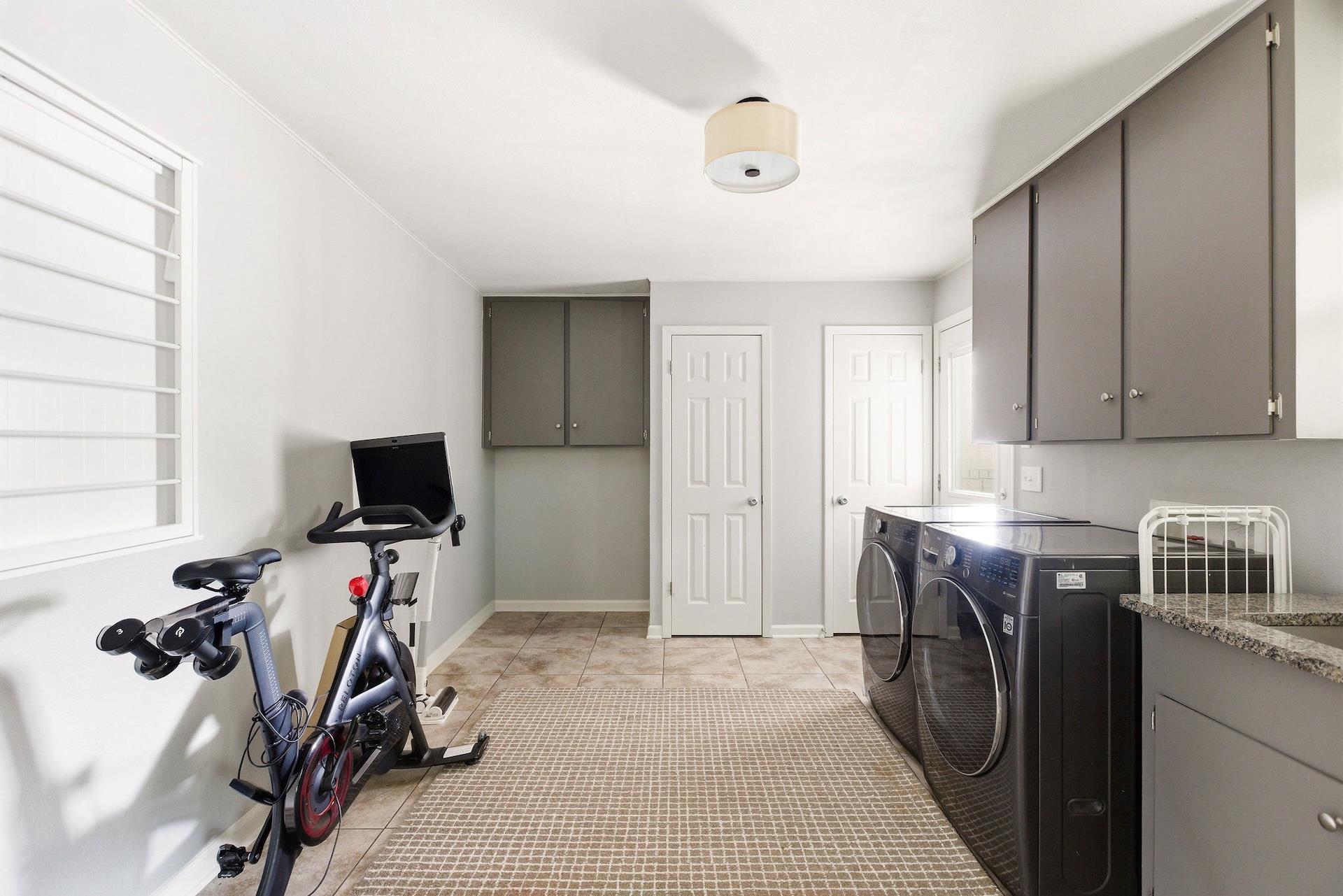 500 S Rio Grande Street Lockhart TX 78644