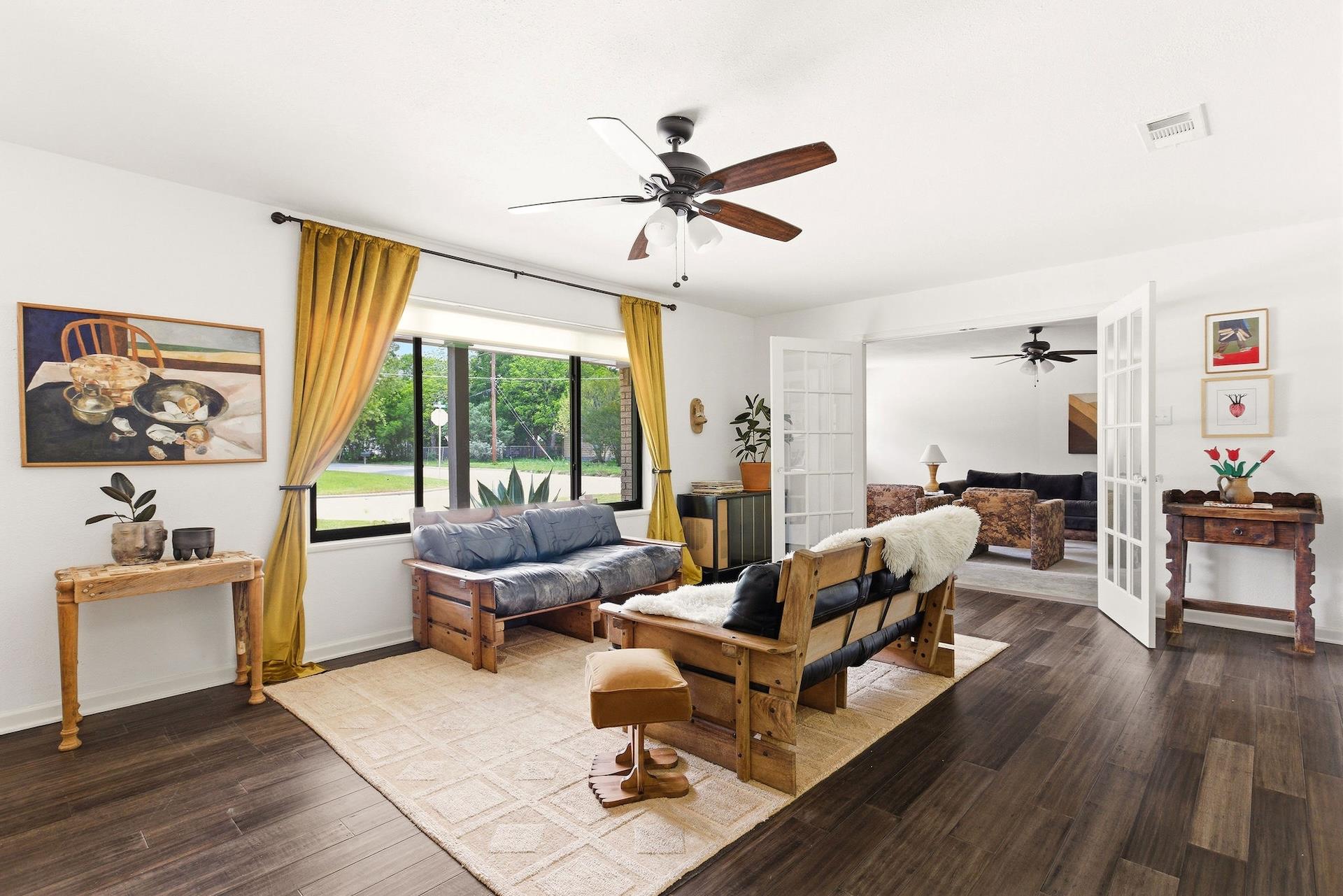 500 S Rio Grande Street Lockhart TX 78644
