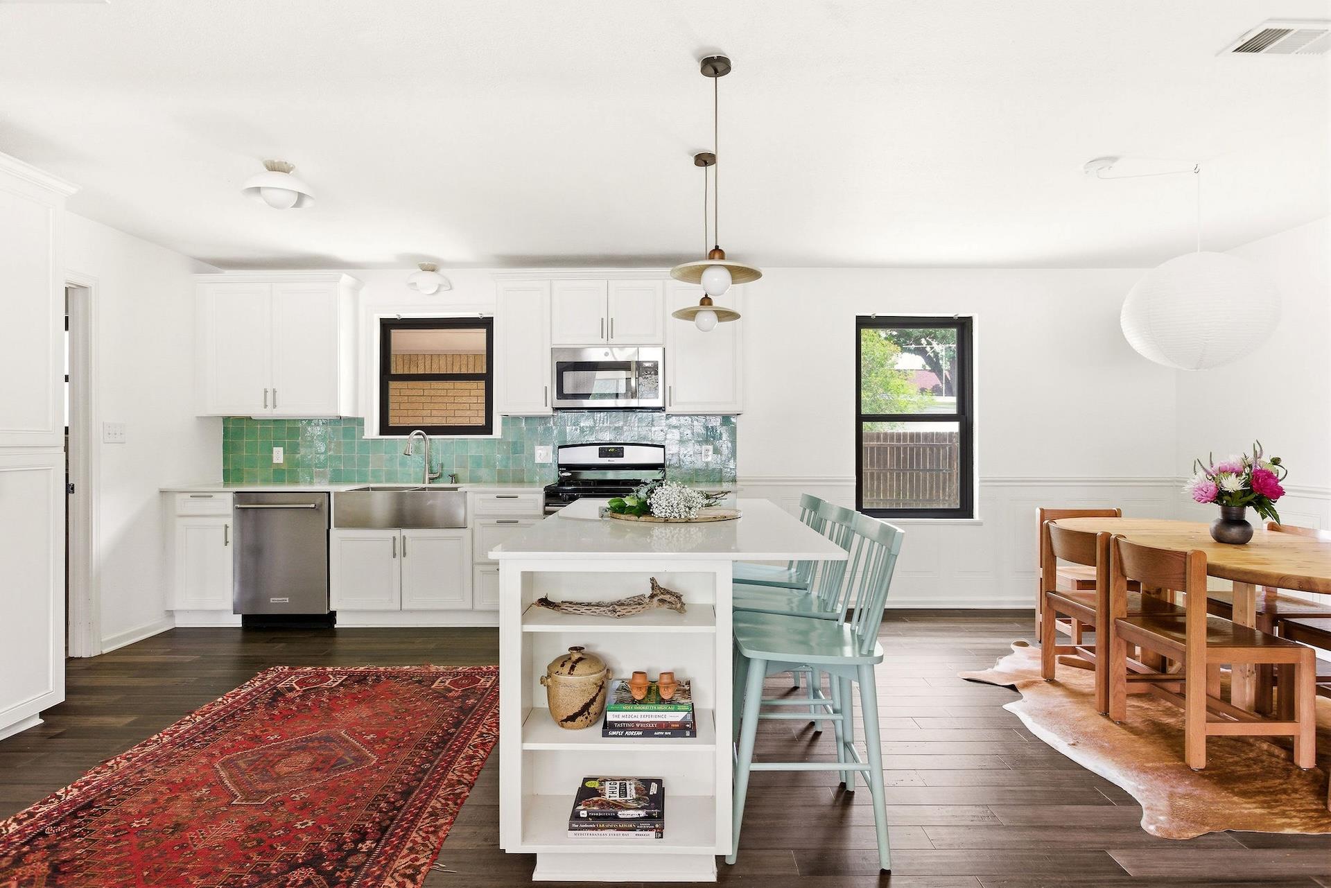 500 S Rio Grande Street Lockhart TX 78644