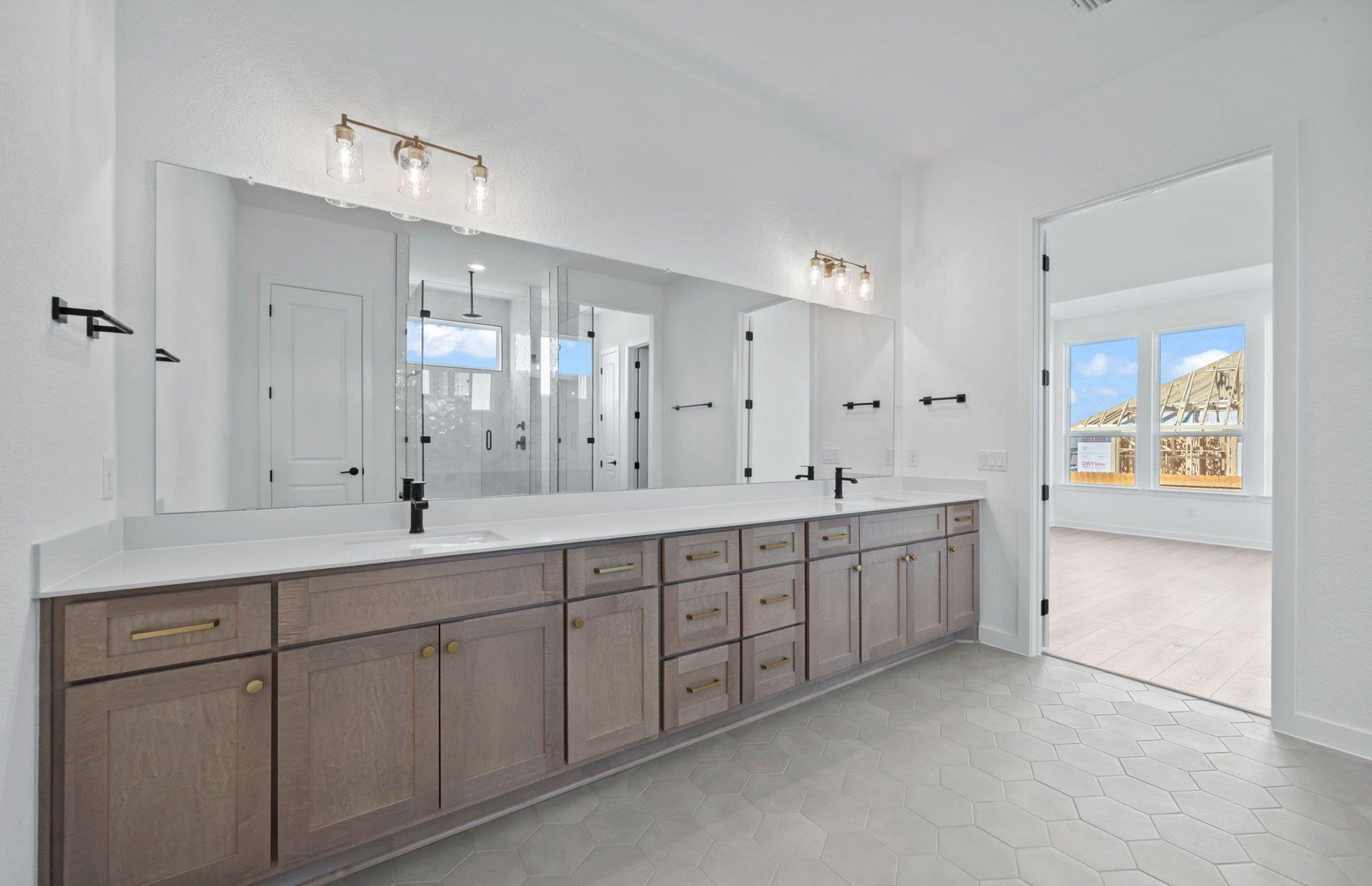 211 Blanco Flats Run Kyle TX 78640