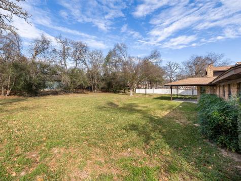 1704 Yokley Road Rockdale TX 76567