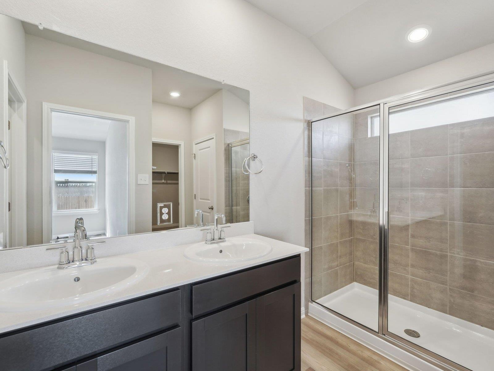 121 Holmby Drive Hutto TX 78634