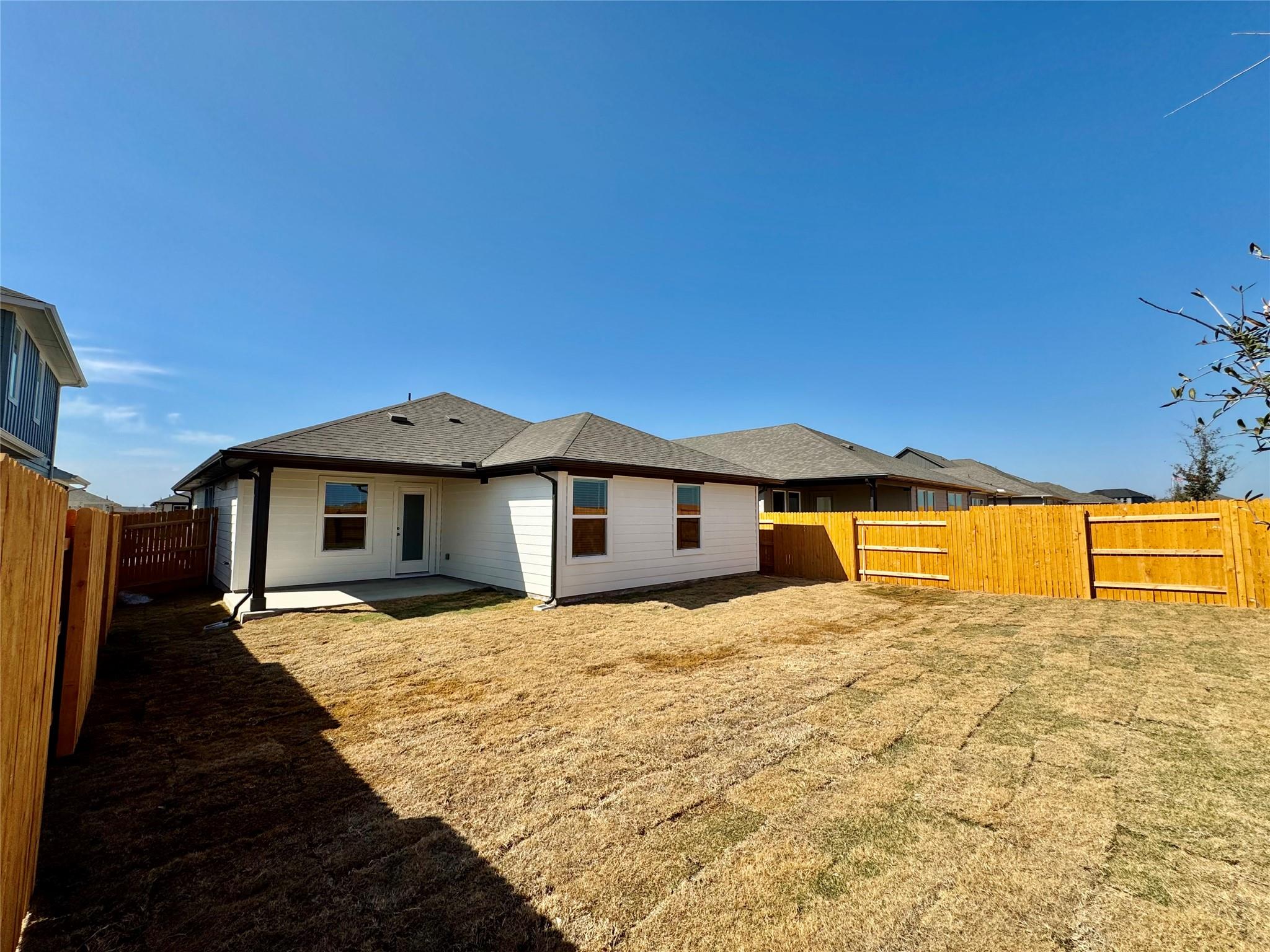 121 Holmby Drive Hutto TX 78634