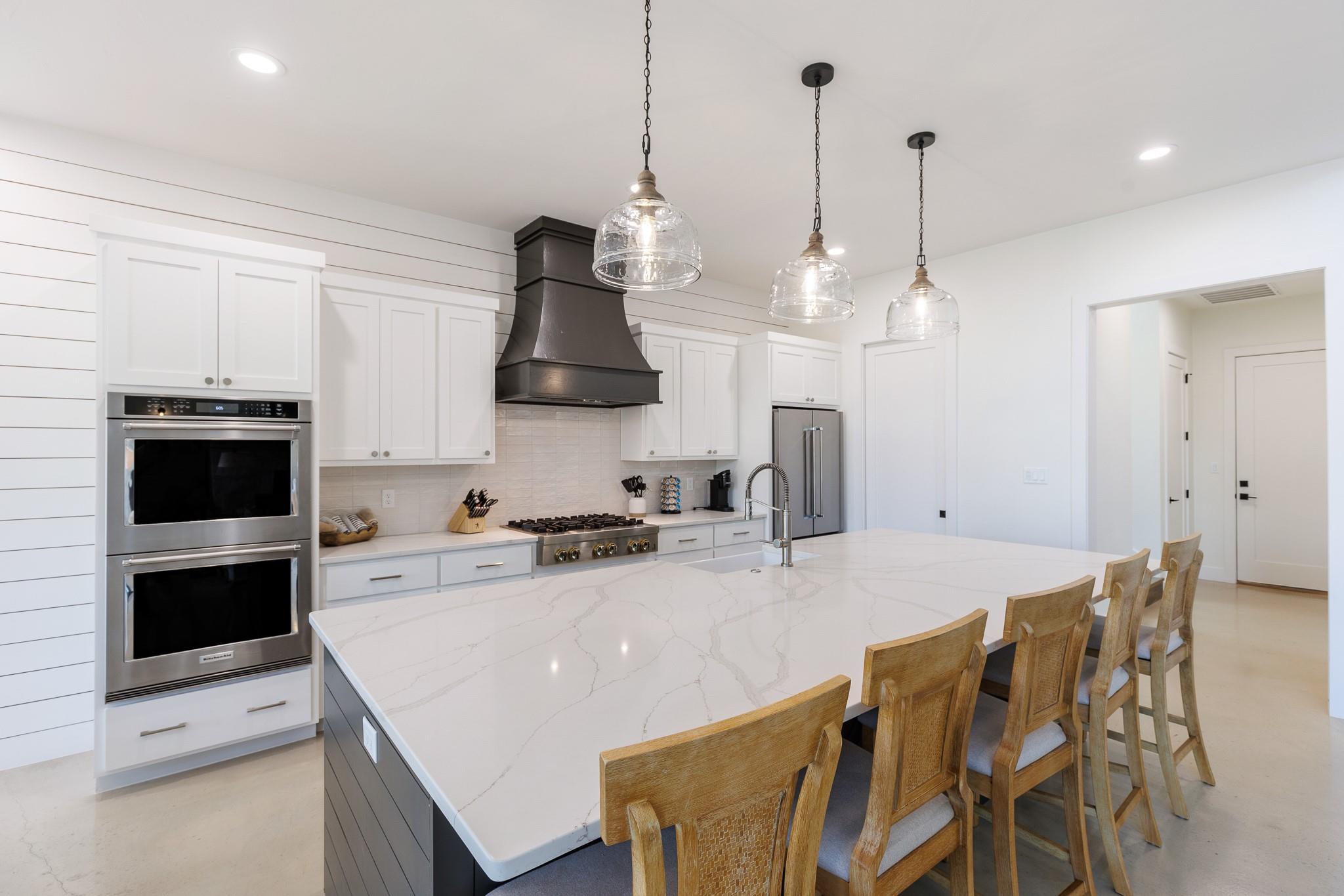241 Lazy Oaks Lane Kingsland TX 78639