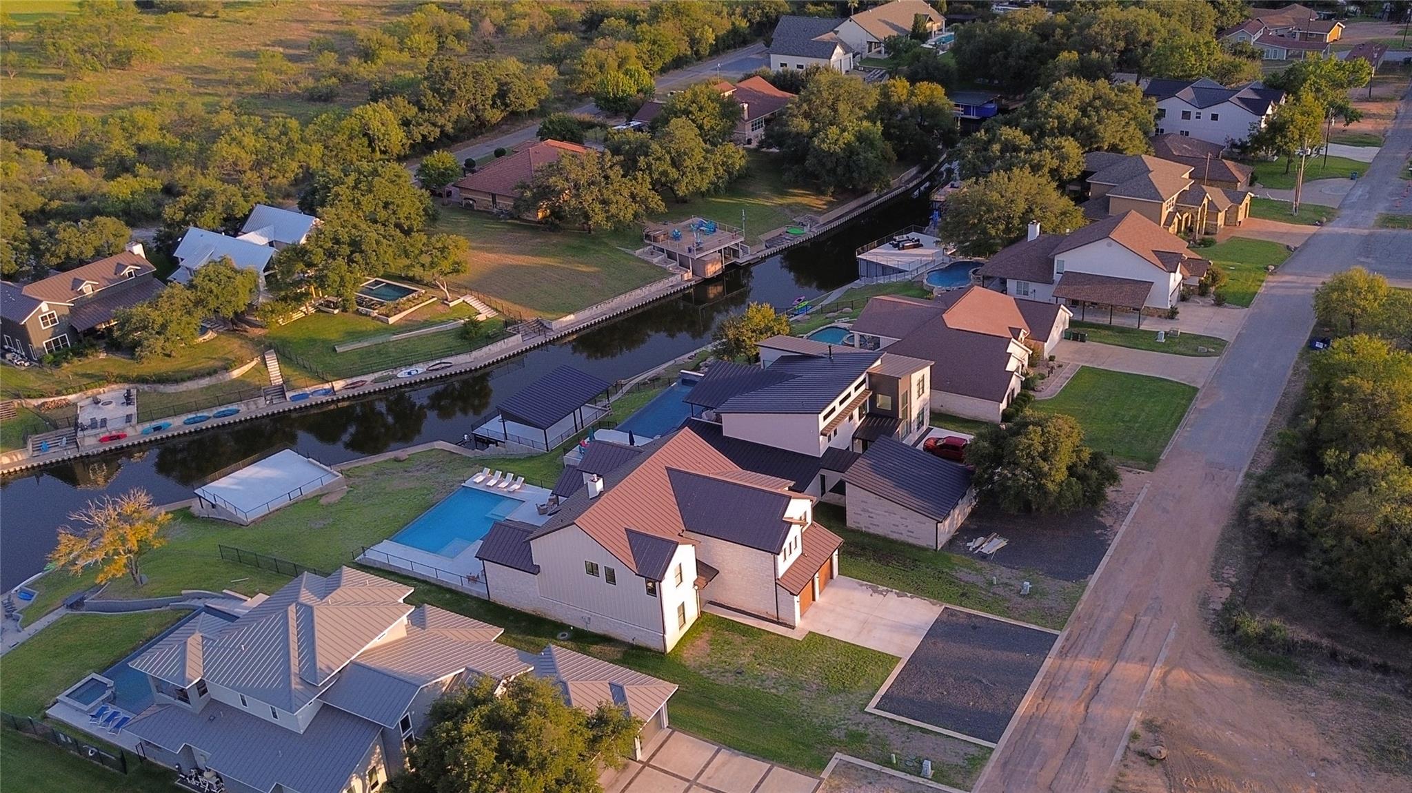 241 Lazy Oaks Lane Kingsland TX 78639