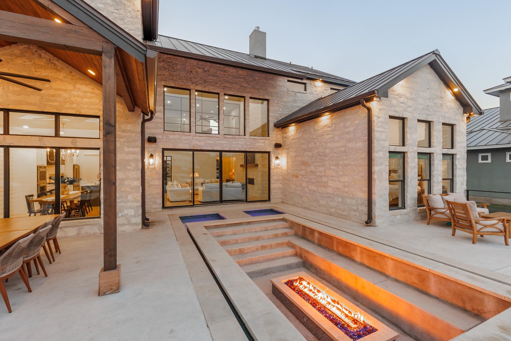241 Lazy Oaks Lane Kingsland TX 78639