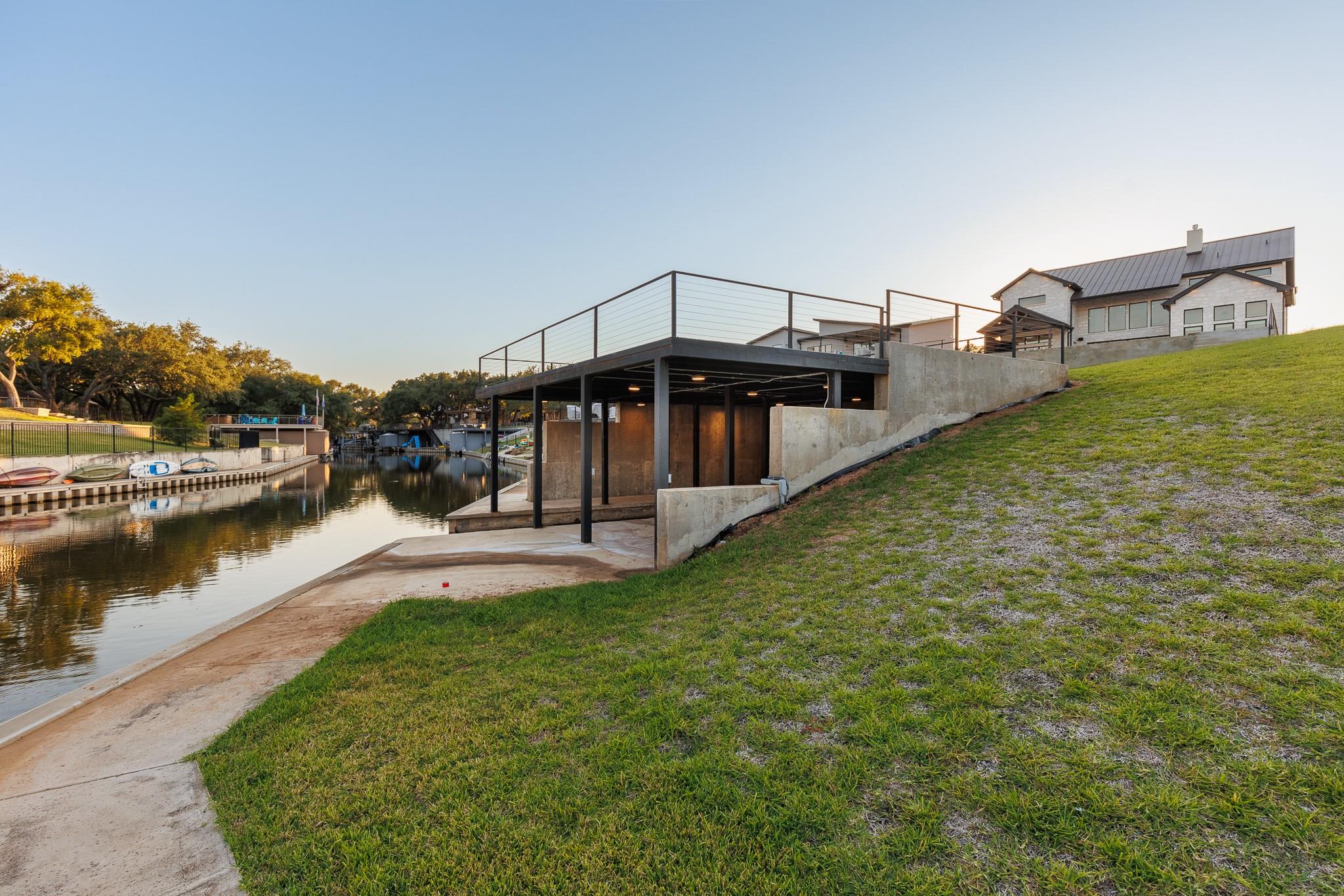 241 Lazy Oaks Lane Kingsland TX 78639