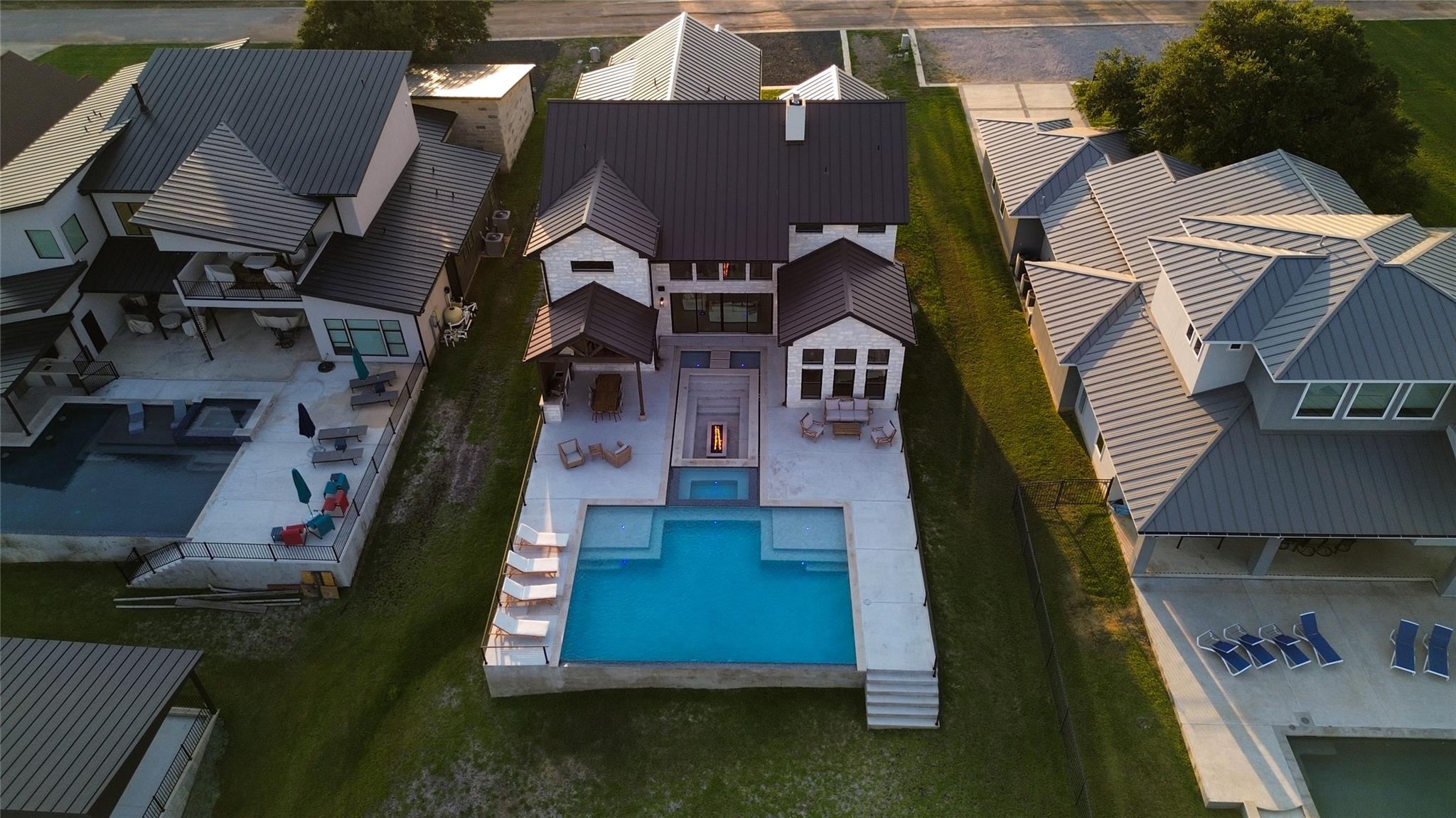 241 Lazy Oaks Lane Kingsland TX 78639