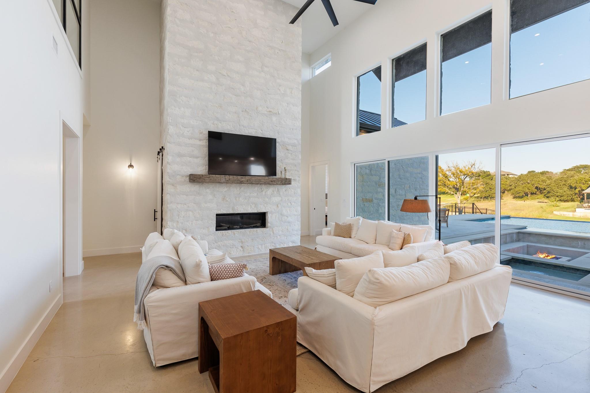 241 Lazy Oaks Lane Kingsland TX 78639