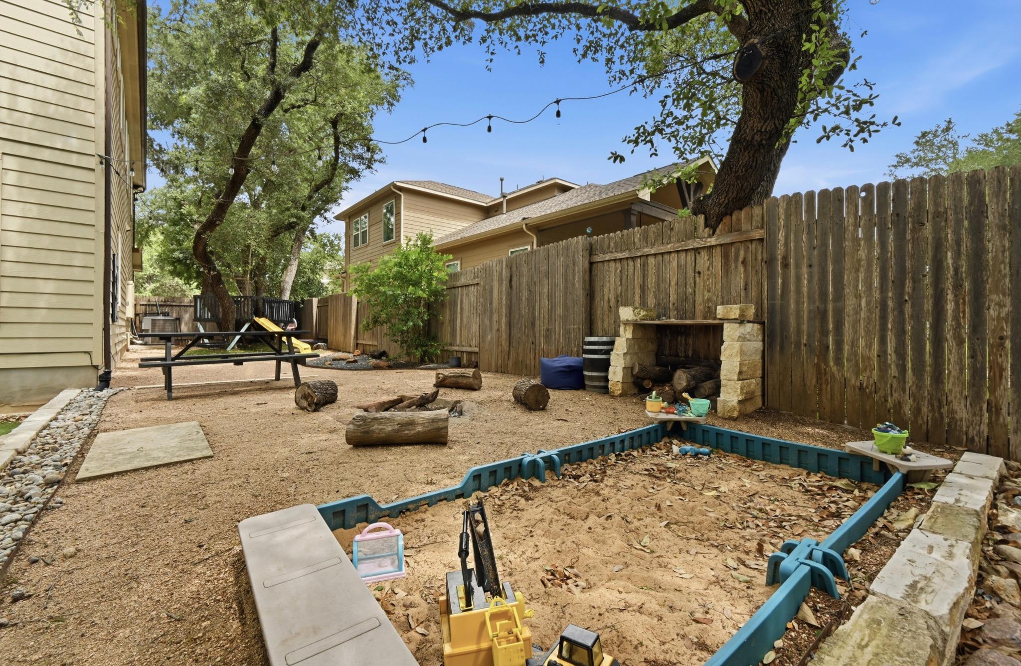 8813 Jodie Lane Austin TX 78748