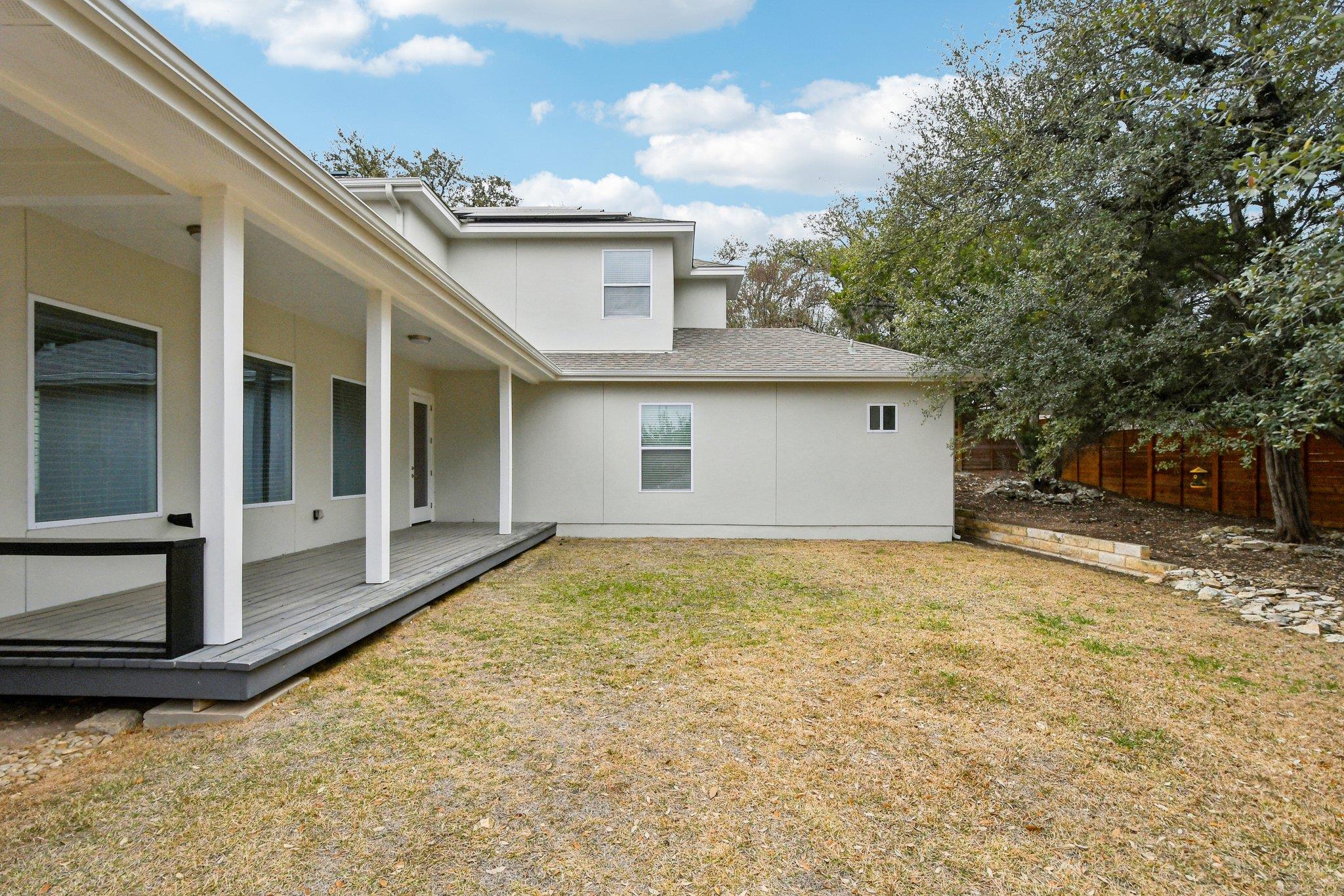 133 Crest View Drive Lakeway TX 78734