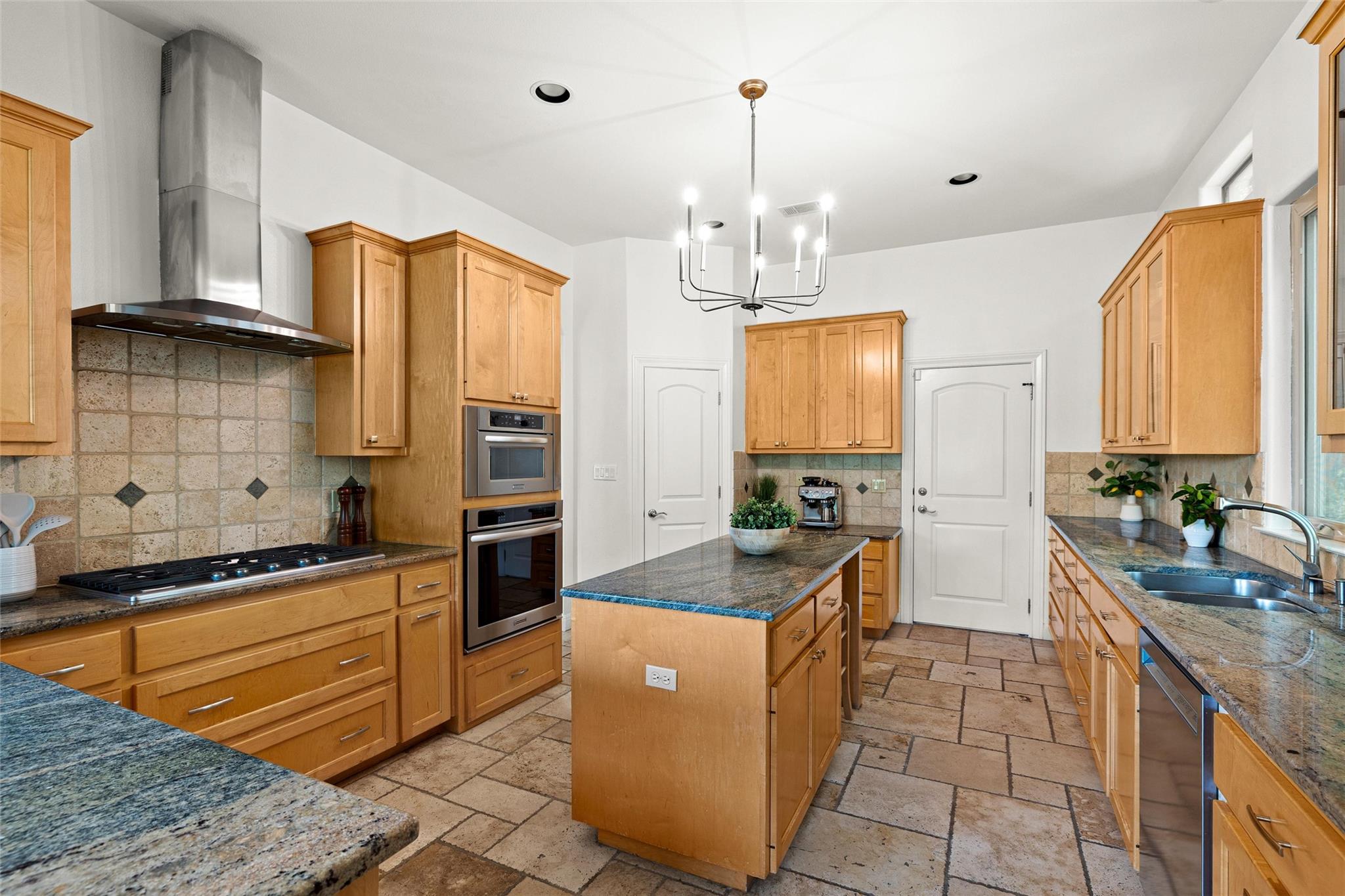 8540 Adirondack Trail Austin TX 78759