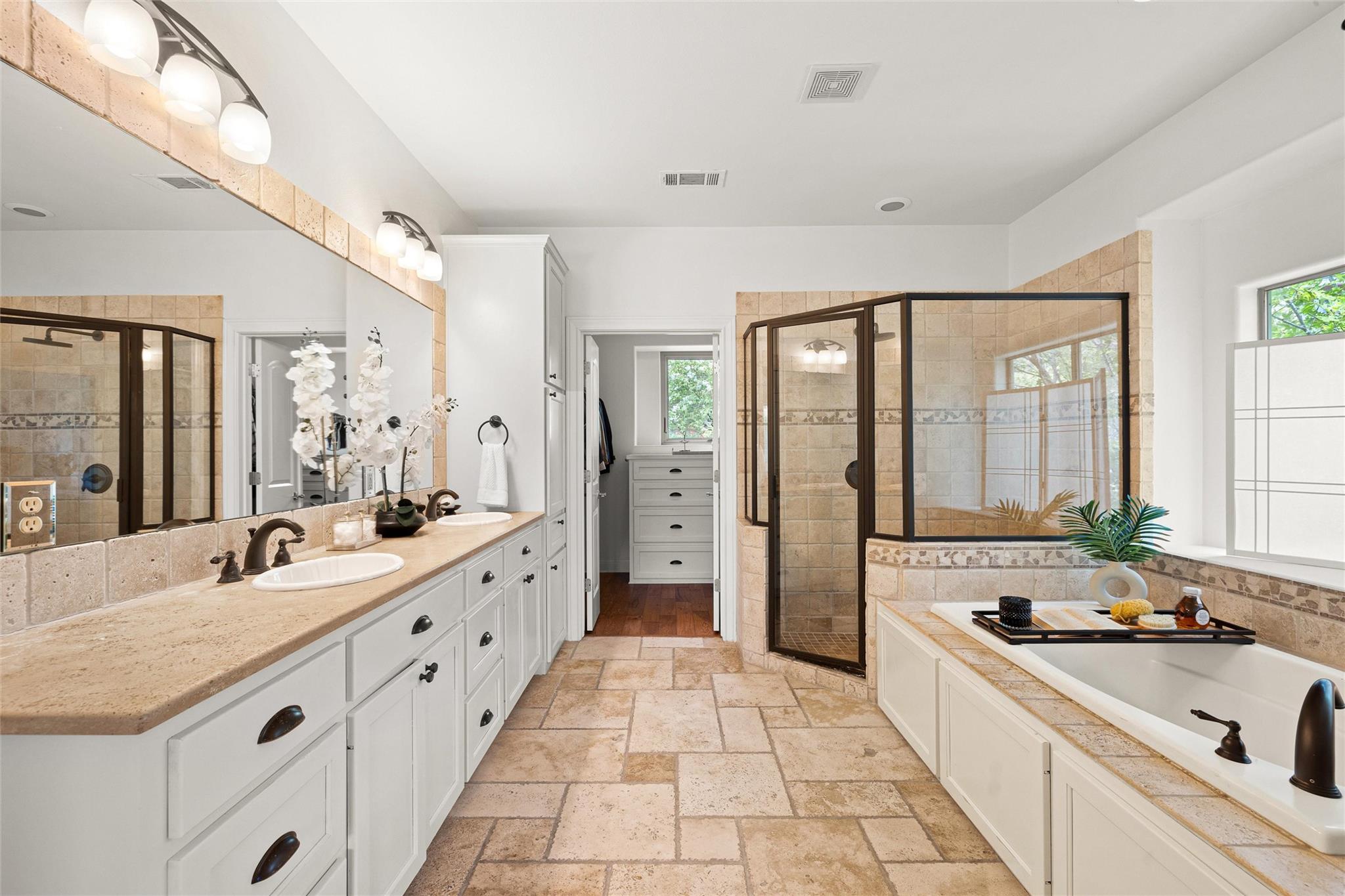 8540 Adirondack Trail Austin TX 78759