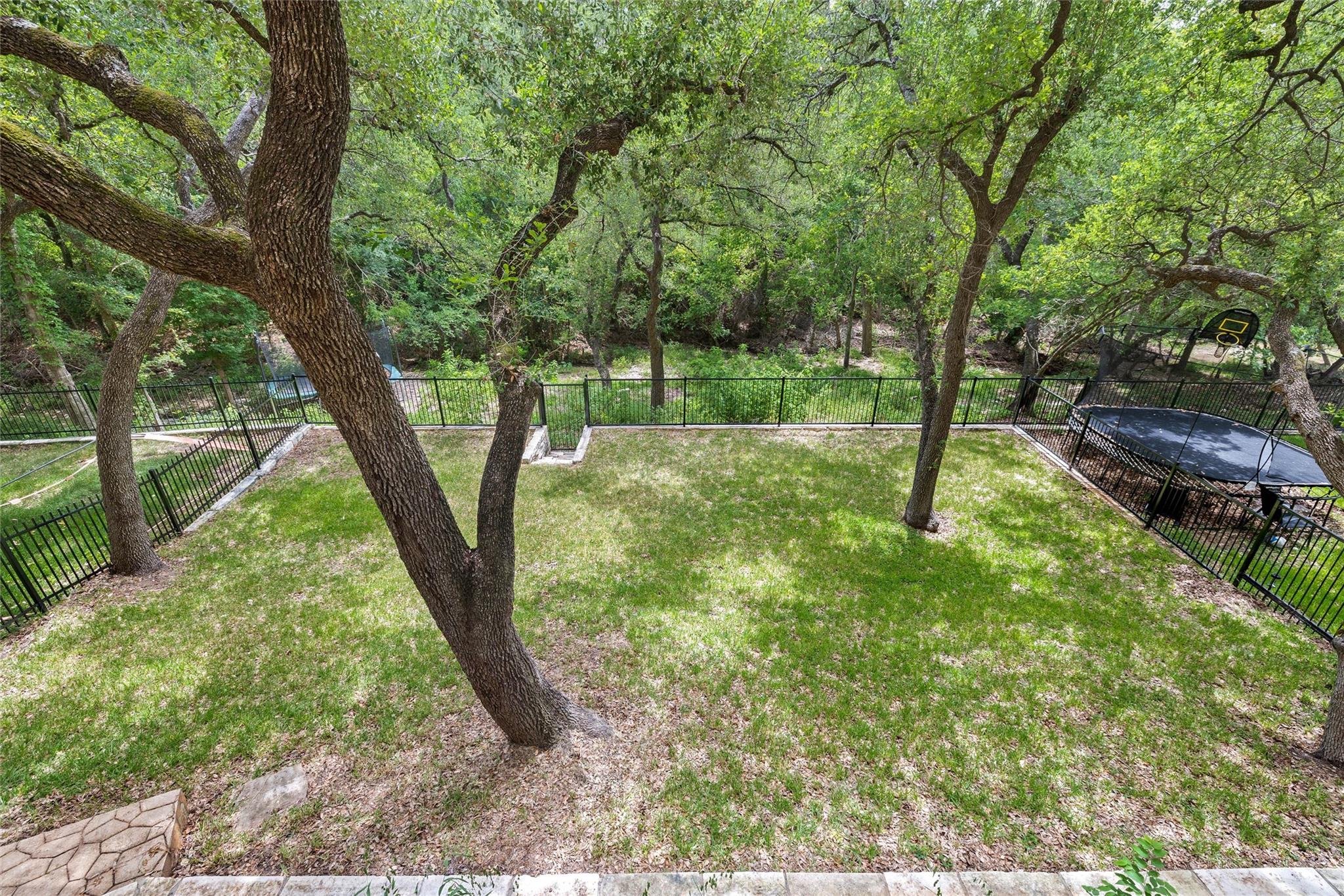 8540 Adirondack Trail Austin TX 78759