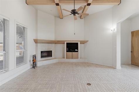 105 Maderas Seguin TX 78155