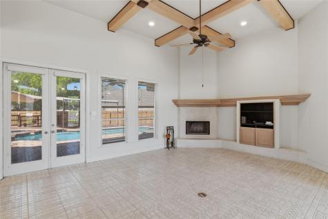 105 Maderas Seguin TX 78155