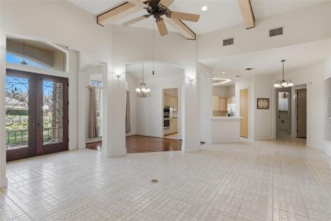 105 Maderas Seguin TX 78155