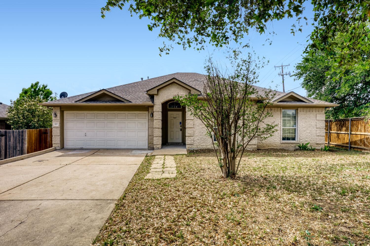 100 Antietam Trail Elgin TX 78621
