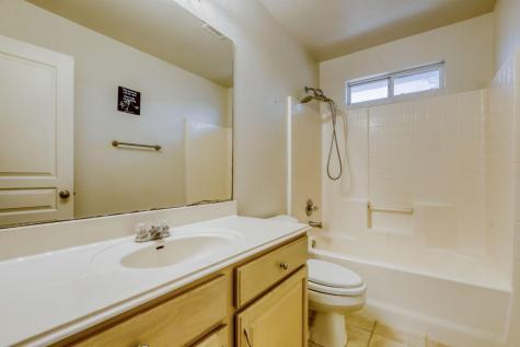 100 Antietam Trail Elgin TX 78621