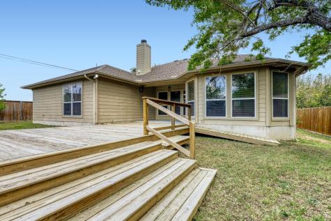 100 Antietam Trail Elgin TX 78621