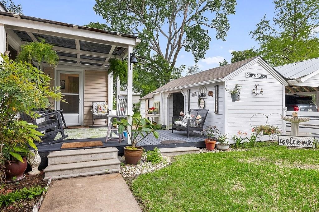326 Centennial Street Carmine TX 78932