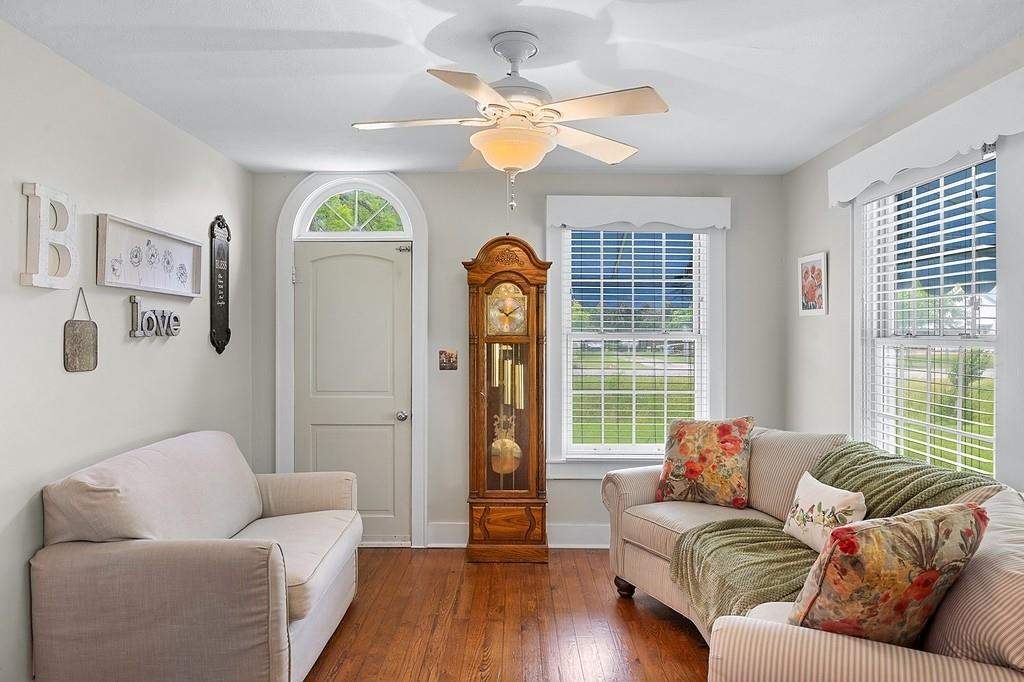 326 Centennial Street Carmine TX 78932