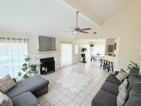14206 Rosseau Street Austin TX 78725
