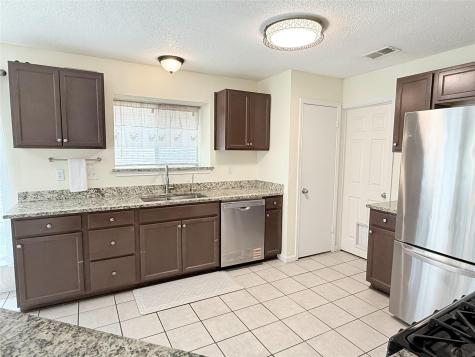 14206 Rosseau Street Austin TX 78725