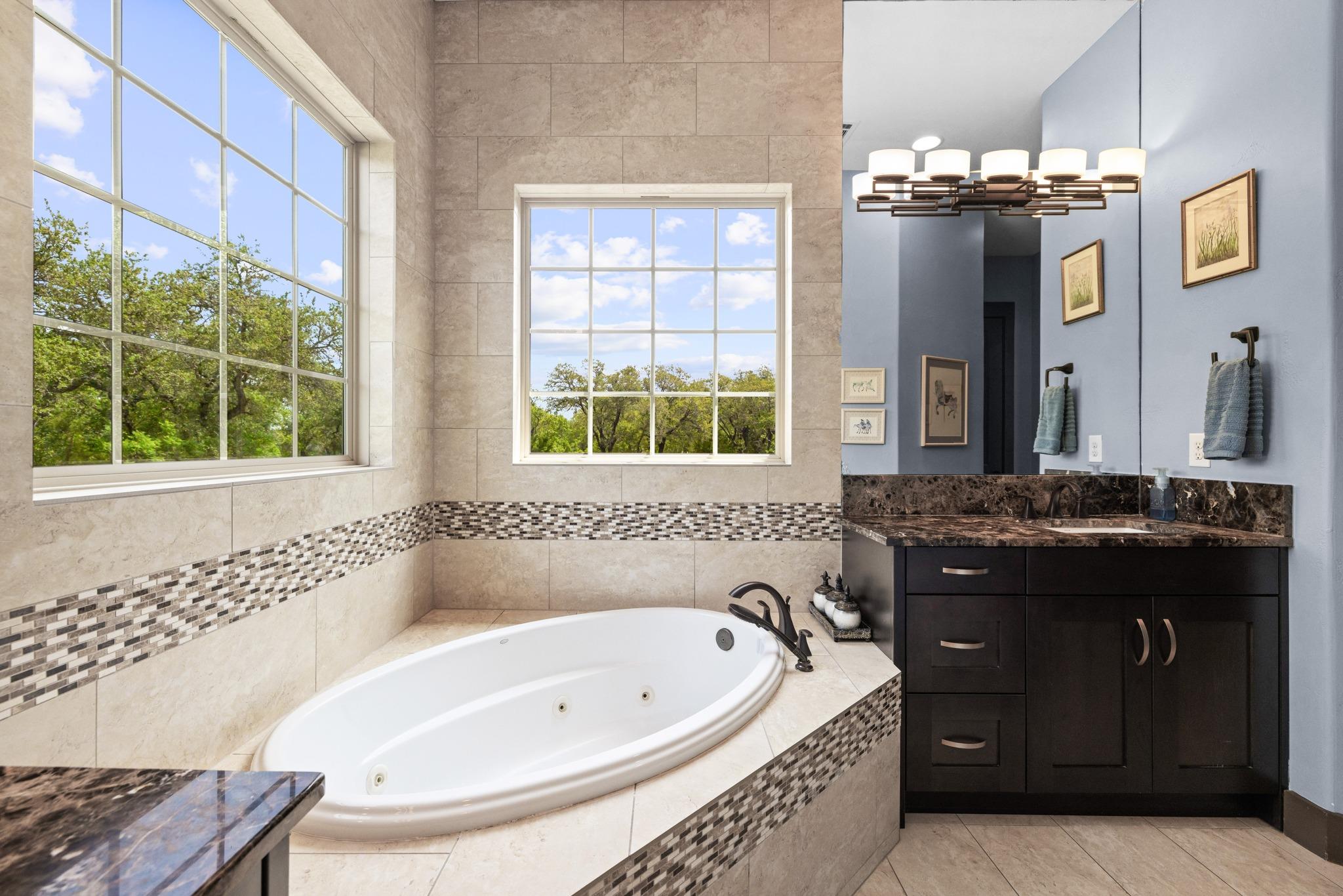 3696 County Road 207 Liberty Hill TX 78642