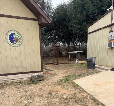 151 County Road 311 Rockdale TX 76567
