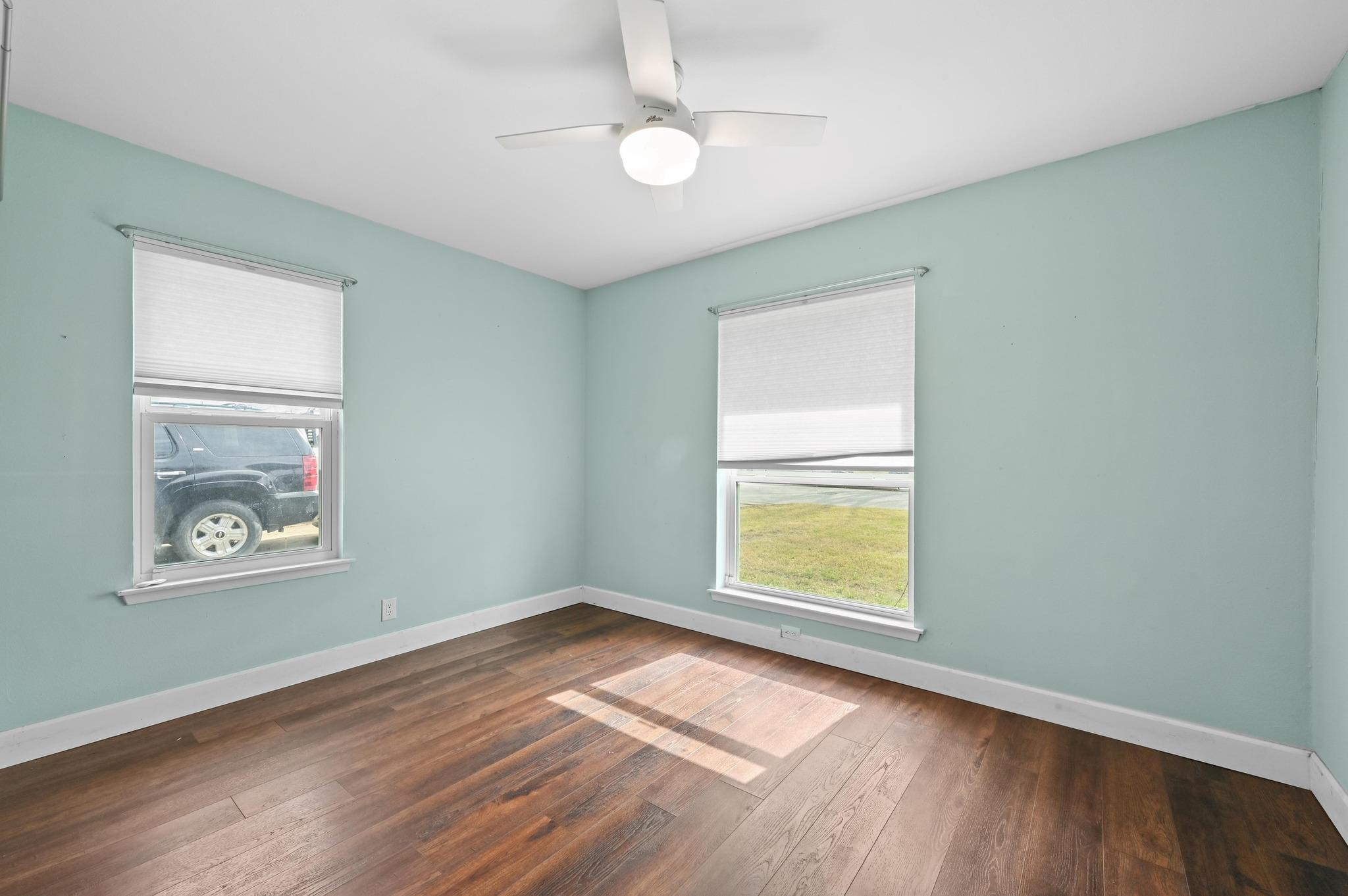 6302 Thurgood Avenue Austin TX 78721