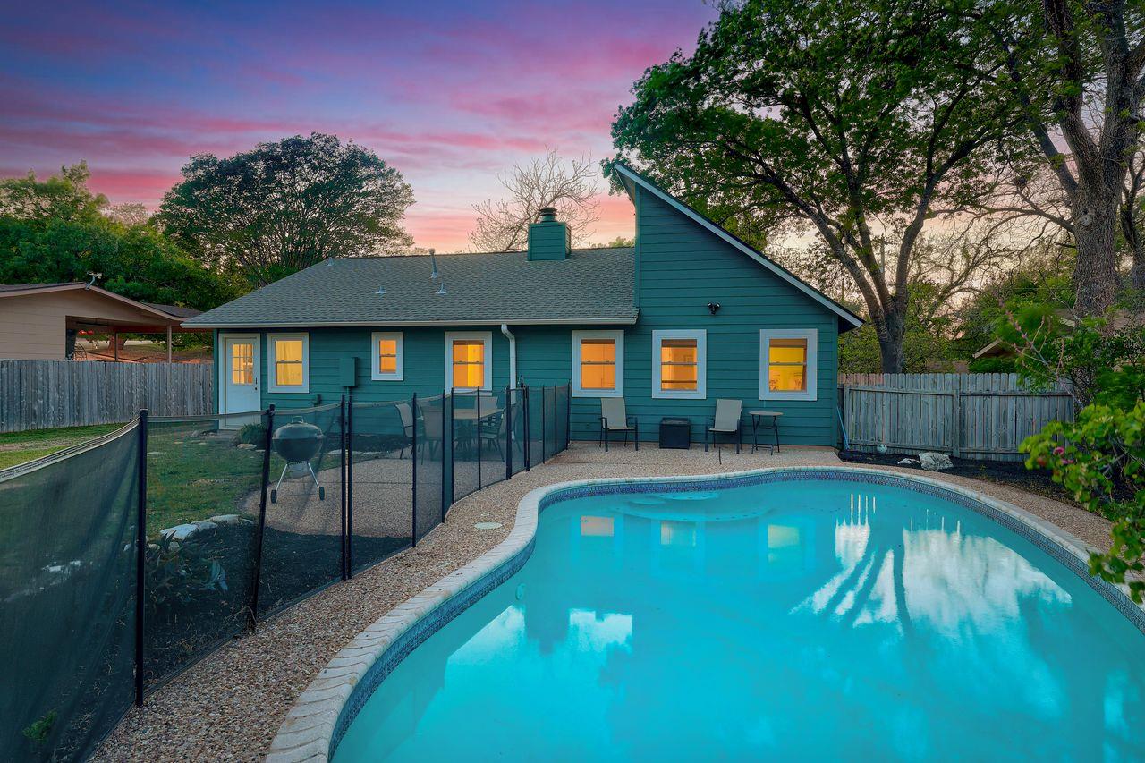 6903 Ardath Street Austin TX 78757