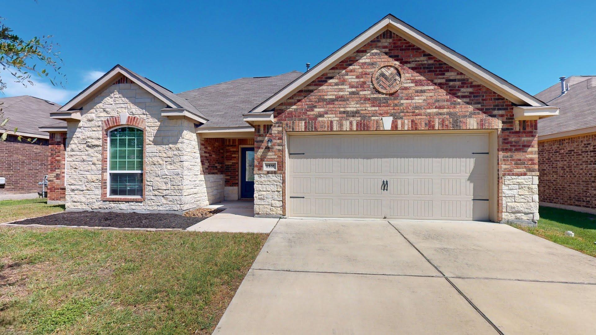 1531 Twin Estates Drive Kyle TX 78640