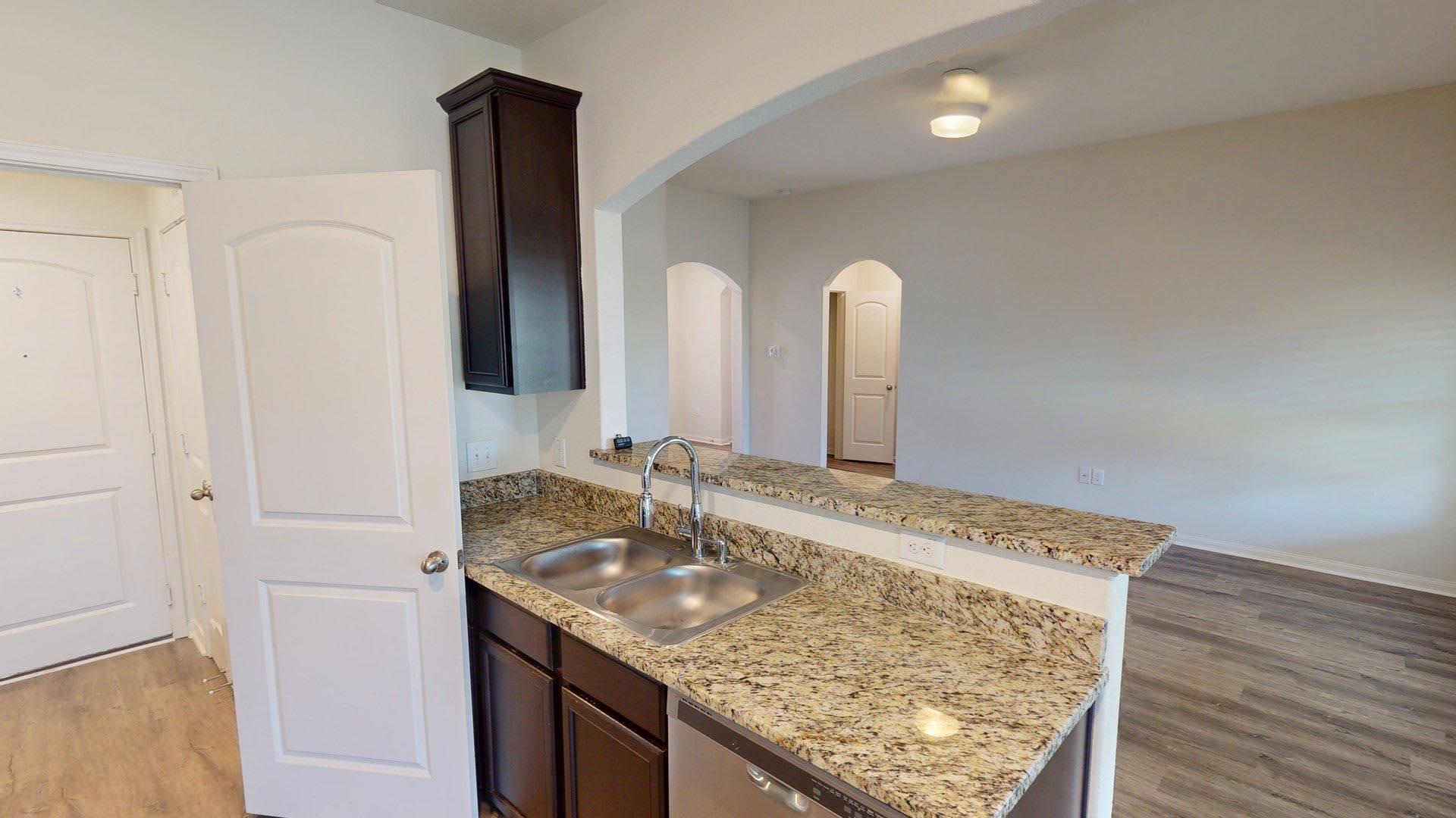 1531 Twin Estates Drive Kyle TX 78640