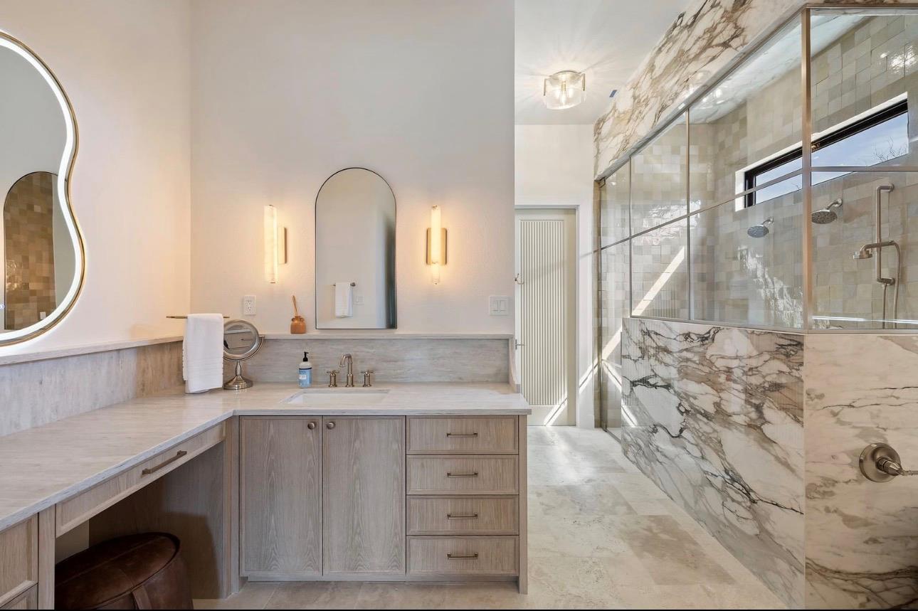 250 Hawthorne Lane Spicewood TX 78669