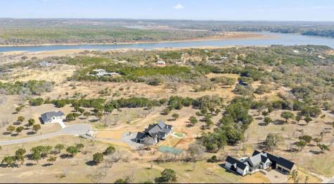 250 Hawthorne Lane Spicewood TX 78669