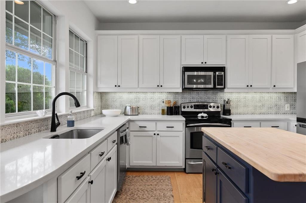 5224 Mccormick Mountain Drive Austin TX 78734