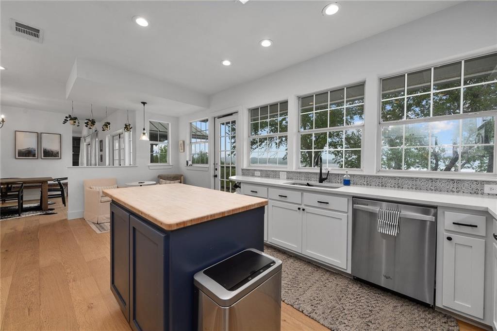 5224 Mccormick Mountain Drive Austin TX 78734