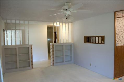 303 E 20th Avenue Belton TX 76513