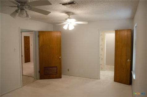 303 E 20th Avenue Belton TX 76513