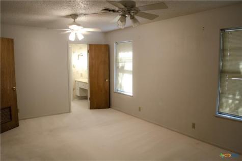 303 E 20th Avenue Belton TX 76513